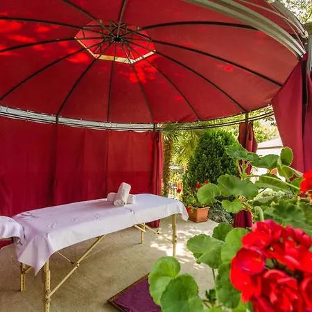 Apartamento In With Loggia, Air Conditioning, Wifi, Washing Machine Poreč