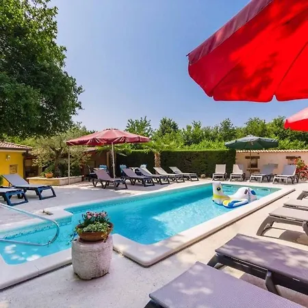 Apartamento In With Loggia, Air Conditioning, Wifi, Washing Machine Poreč